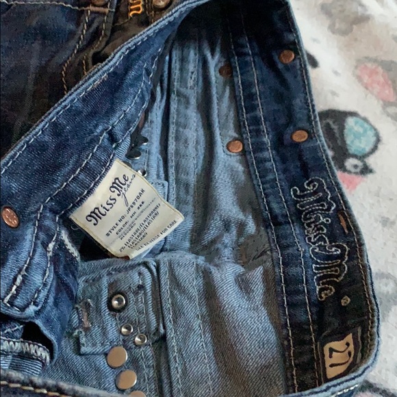 Miss Me Jeans - Picture 4 of 7
